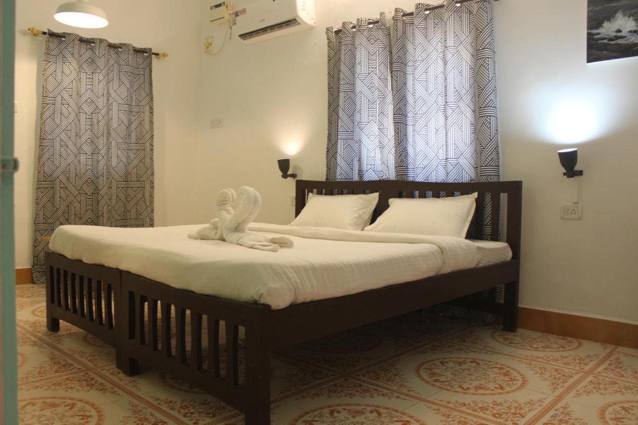 Hotel Altrude Candolim